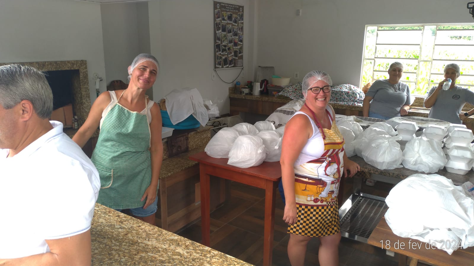 Galeto do Jeep Clube 2024 - Foto 3